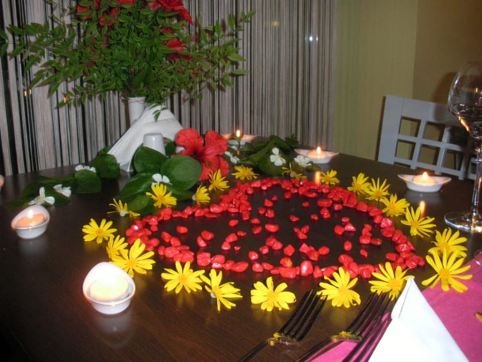 Zum 30. Hochzeitstag Sunis Evren Beach Resort Hotel & Spa