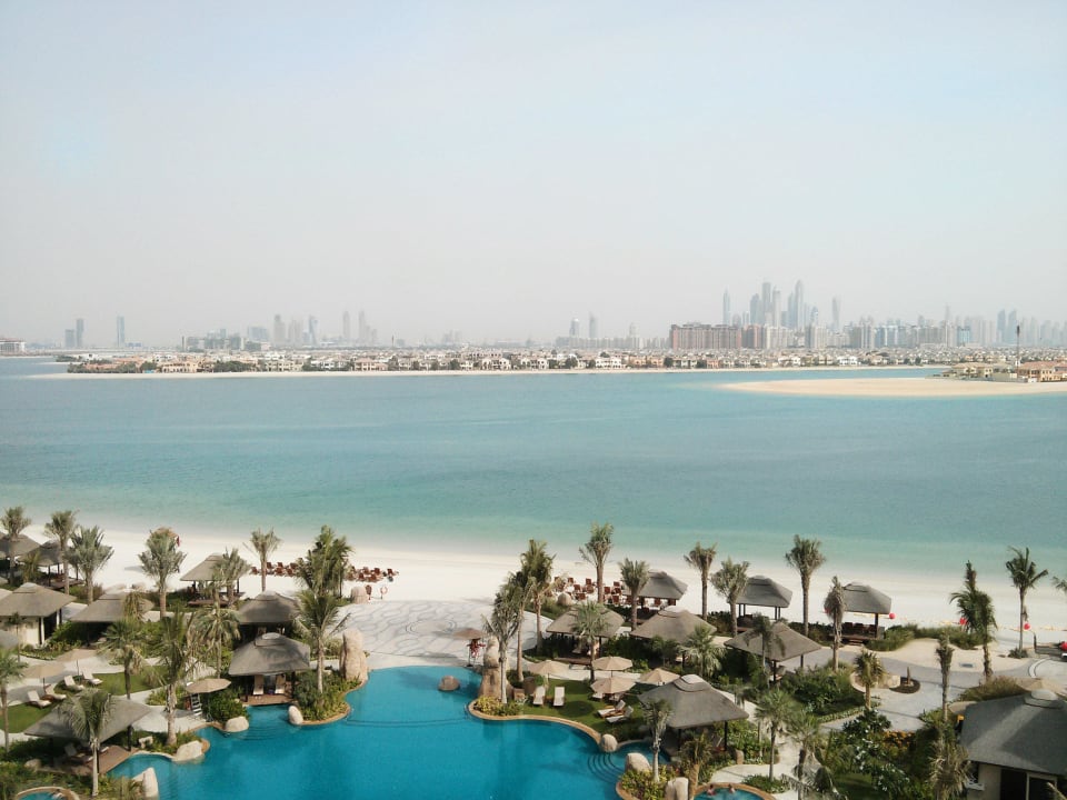 Strand aus der Palmsuite Sofitel Dubai The Palm Resort & Spa