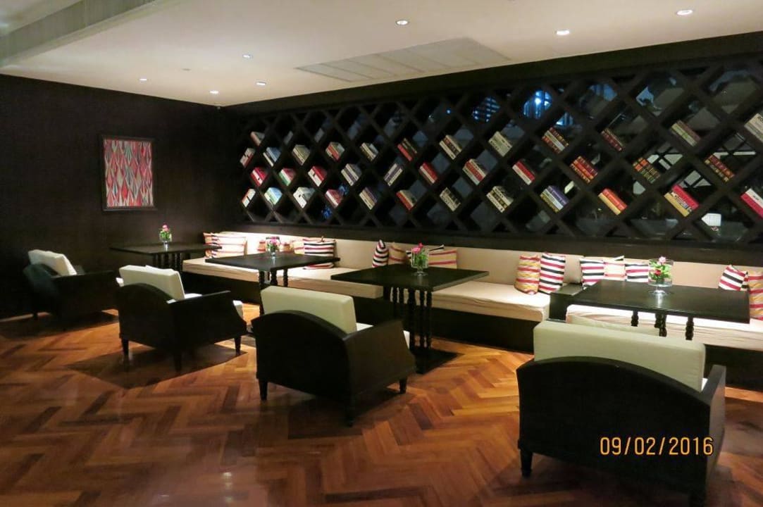 Eingangsbereich Mövenpick Hotel Sukhumvit 15 Bangkok