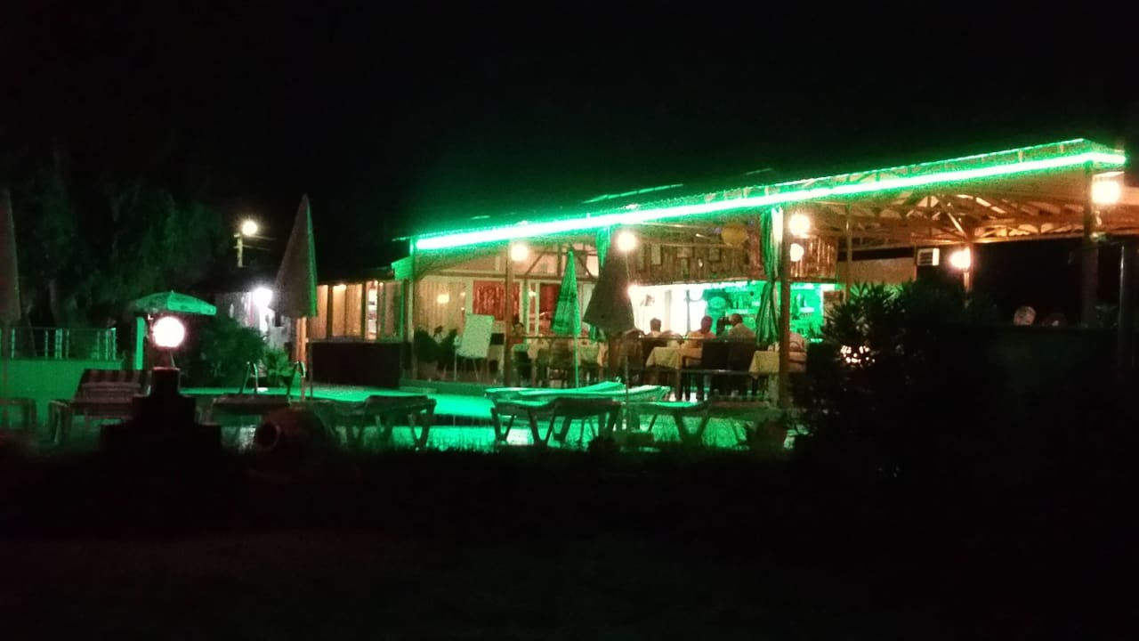 Am Abend Önder Yildiz Hotel