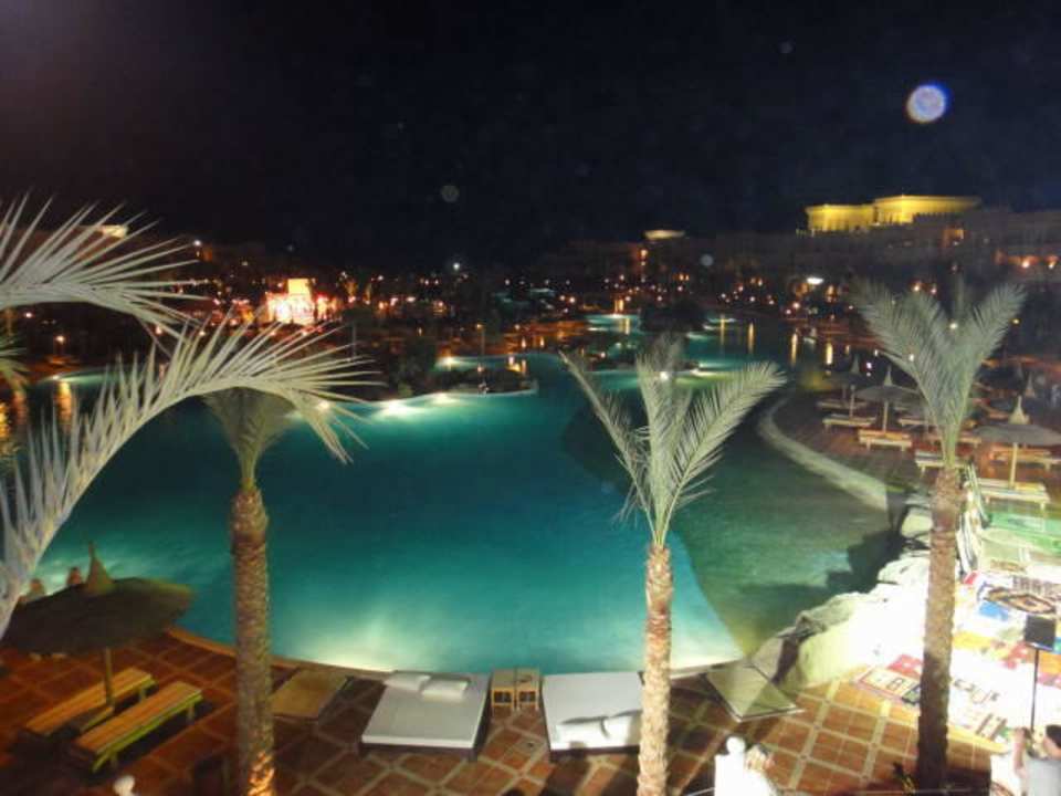 Bei Nacht Pickalbatros Palace Resort
