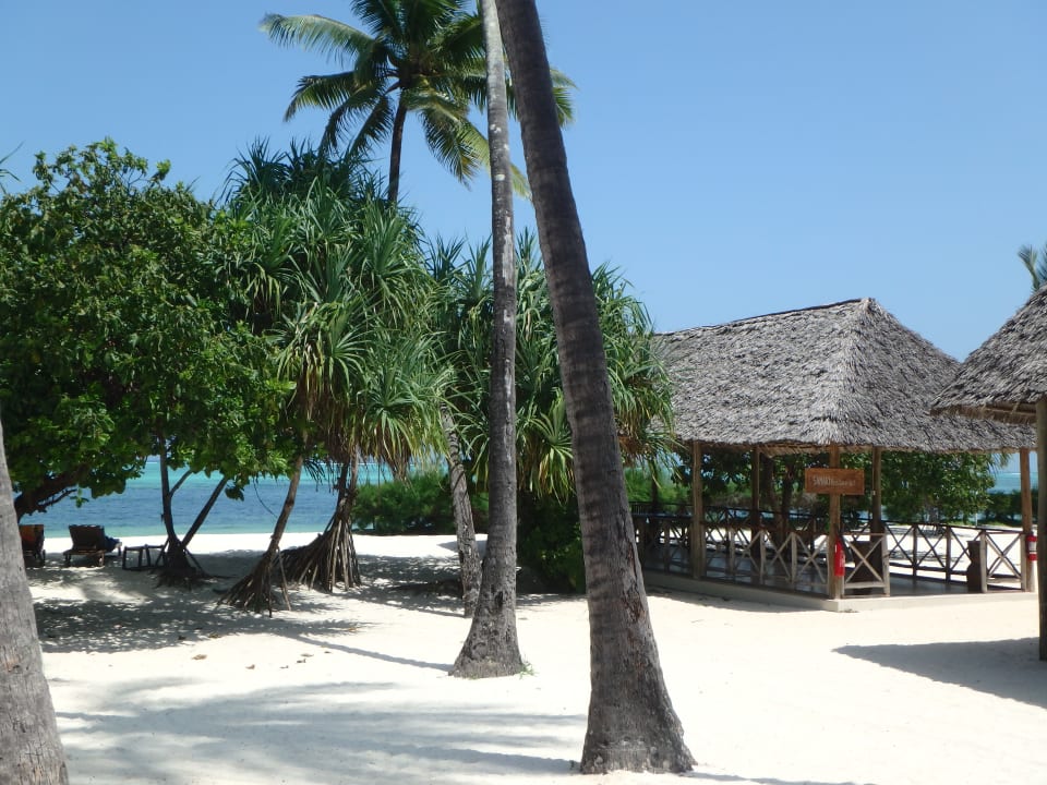 Hotel-Strand  Neptune Pwani Beach Resort & Spa