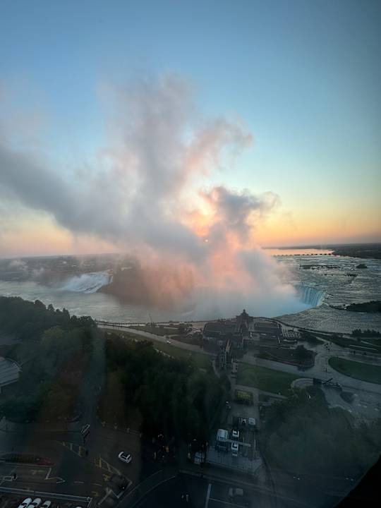 Ausblick Embassy Suites Hotel Niagara Falls / Fallsview