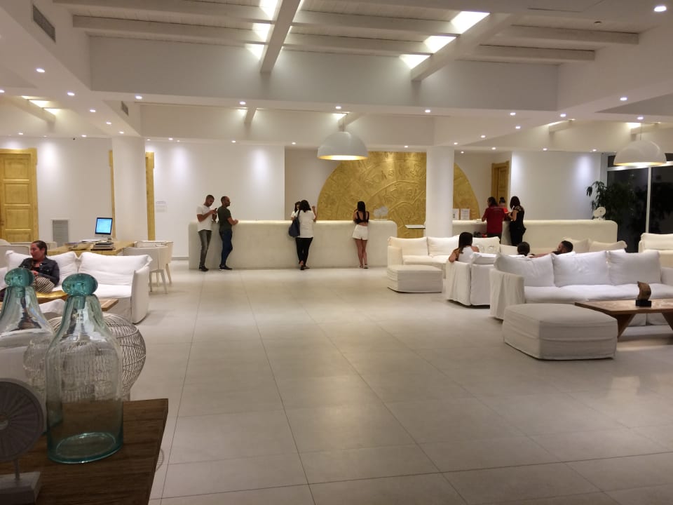 Lobby TUI BLUE Insula Alba