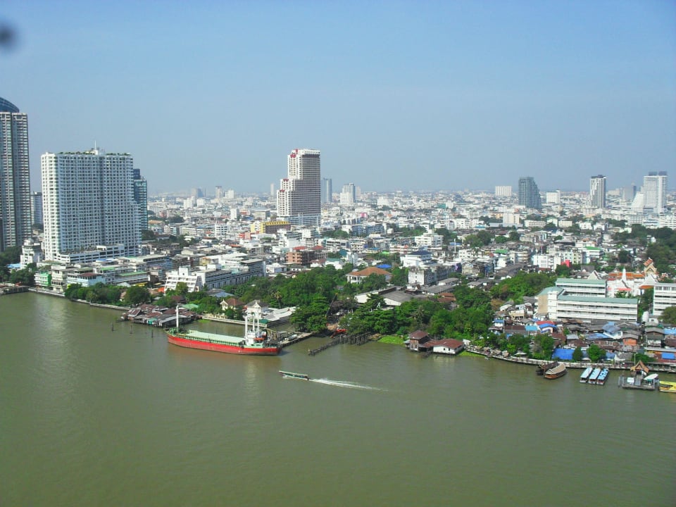 Blick vom Balkon 22. Stock Chatrium Hotel Riverside Bangkok