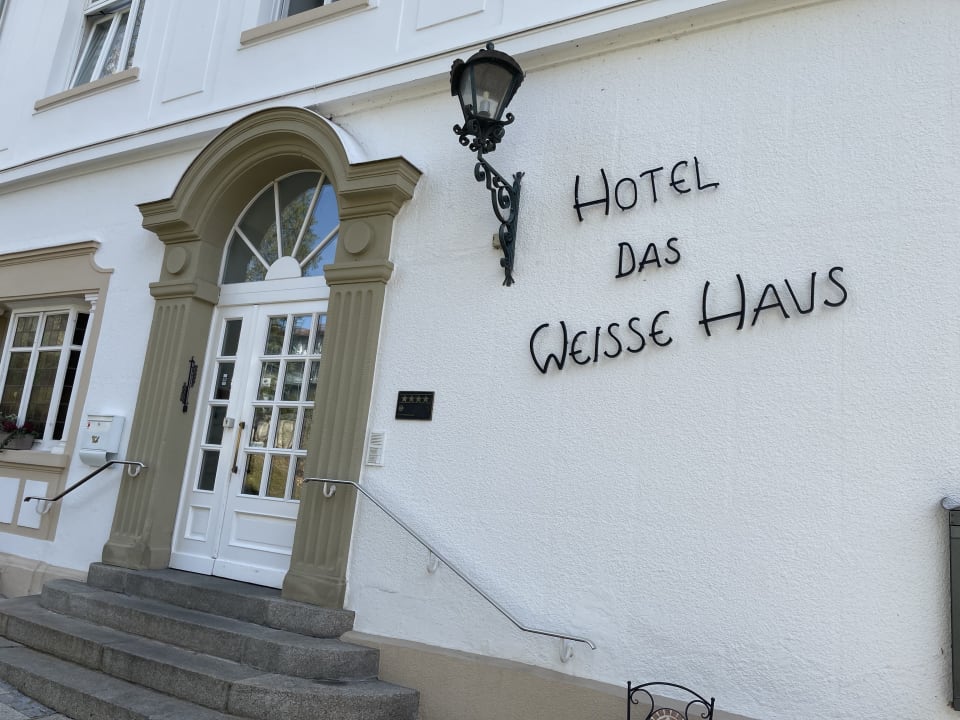 Außenansicht Hotel Weisses Haus