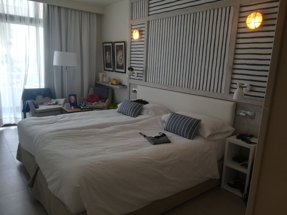 Zimmer Corallium Beach by Lopesan Hotels - Adults only