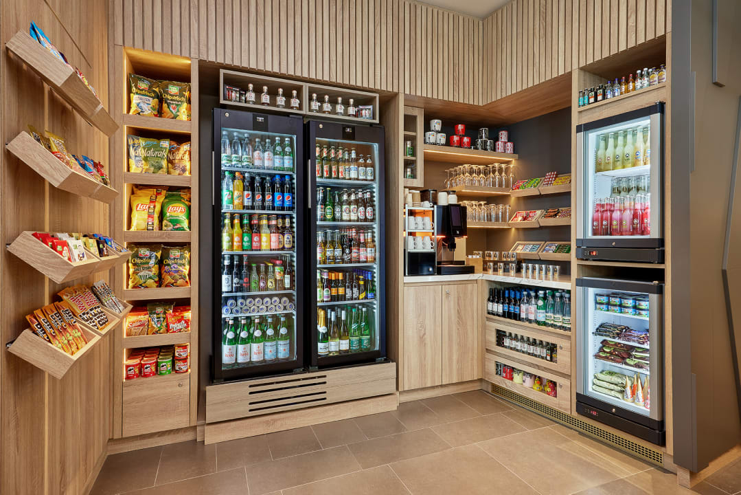 Lobby Courtyard by Marriott Berlin City Center