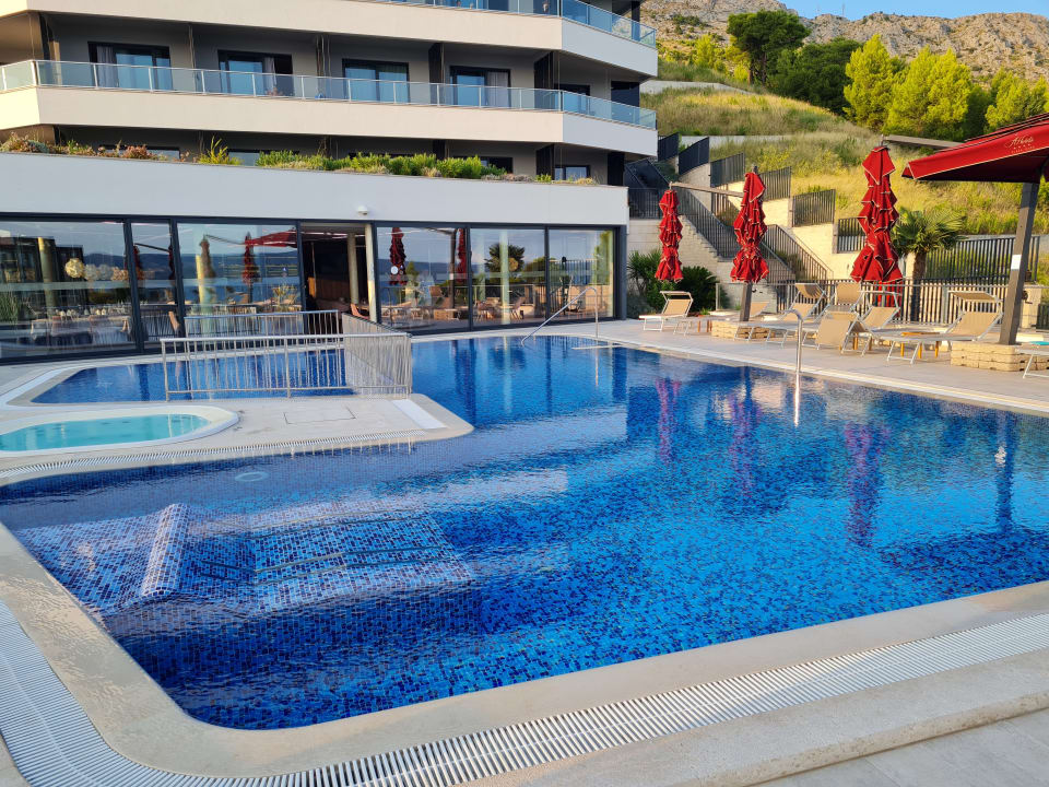 Pool Hotel Plaza Duce