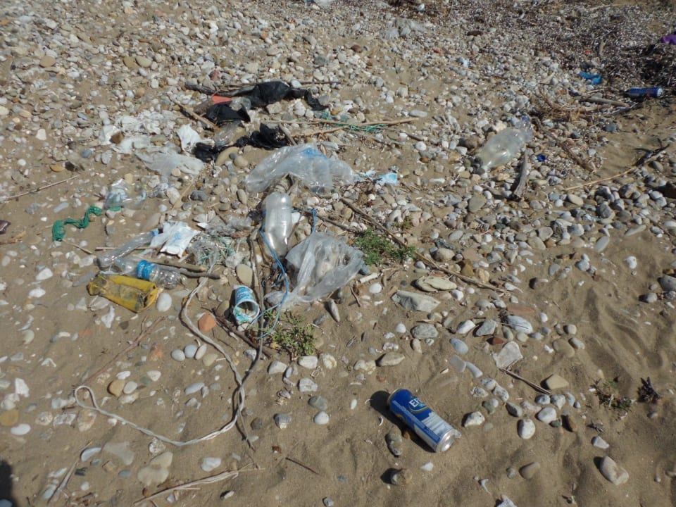 Müll am strand Ramada Resort by Wyndham Side