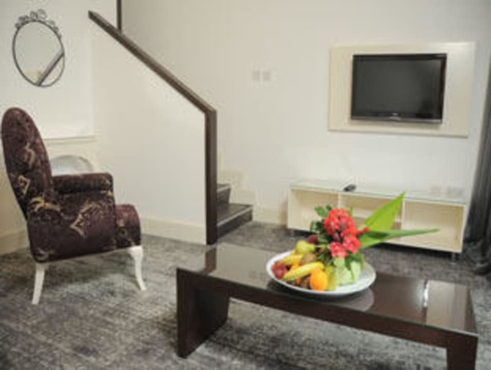 Club Galleri Room Oscar Resort Hotel