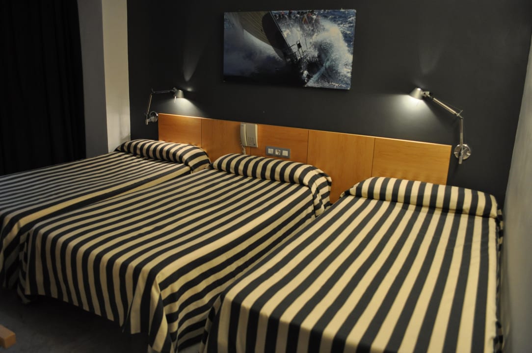 3-Bett-Hotelzimmer  Hotel Nautico