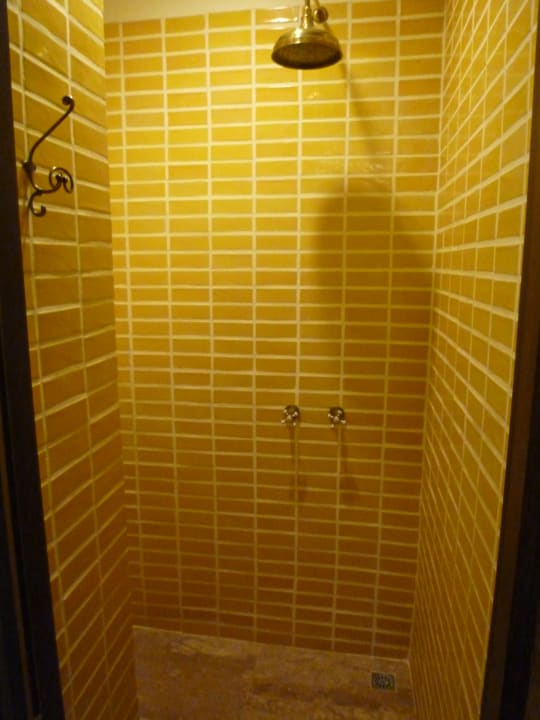 Zimmer Hotel The Puripunn