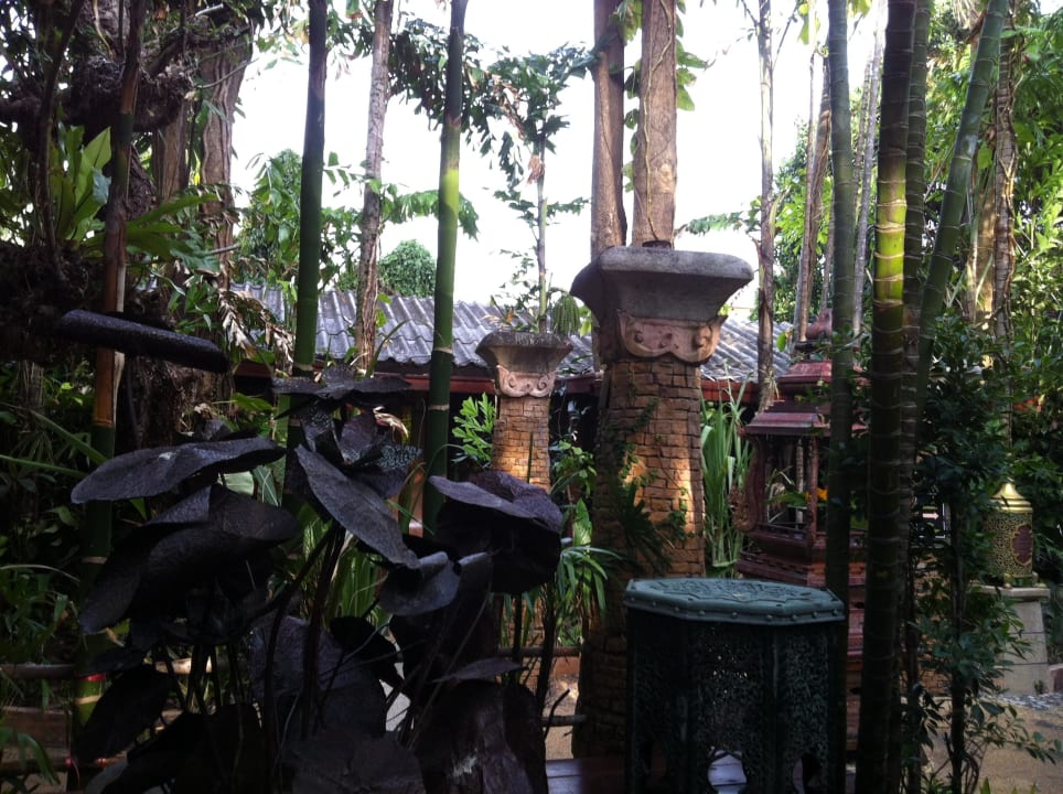 Innenhof Hotel Sawasdee Village