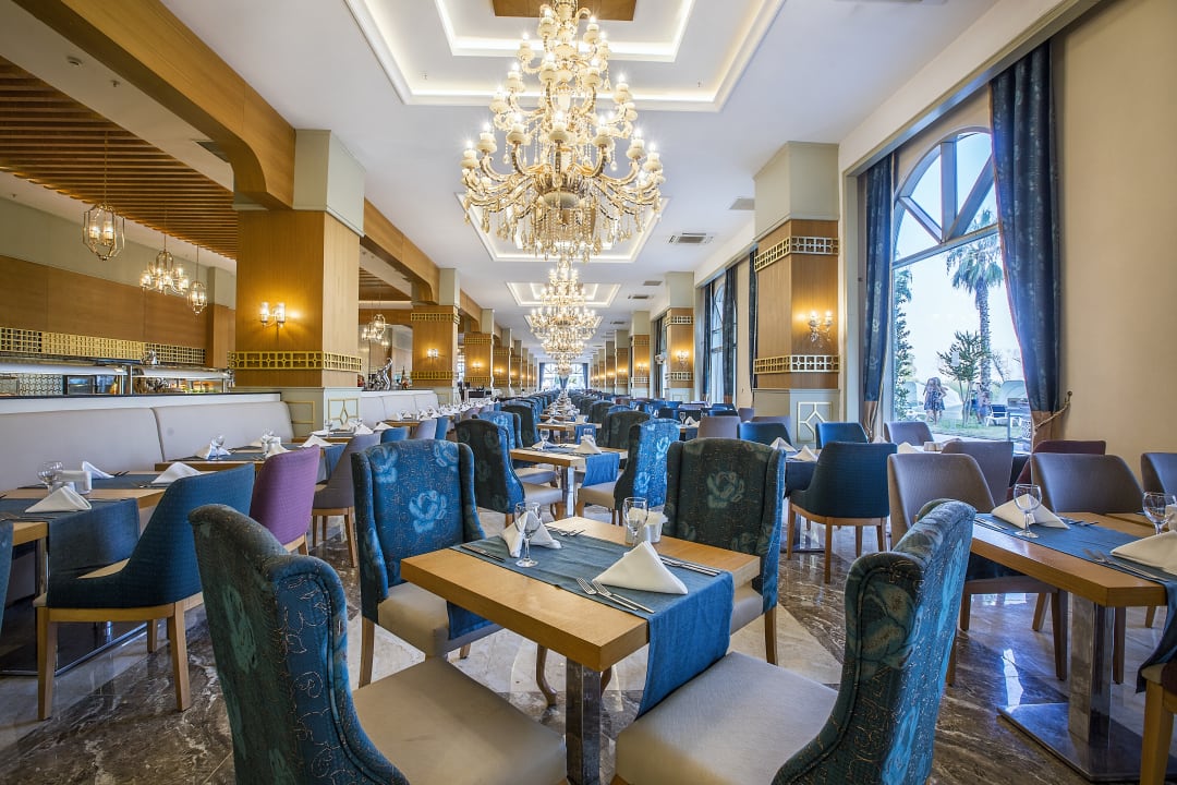 Gastro J'adore Deluxe Hotel & Spa