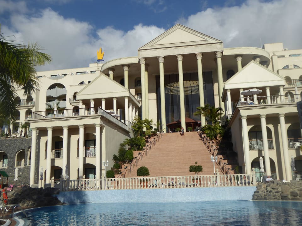 Blick vom Speisesaal zum Haupthaus Princess Inspire Tenerife