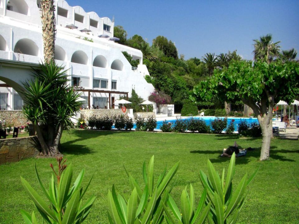 Garten und Pool Hotel Istron Bay