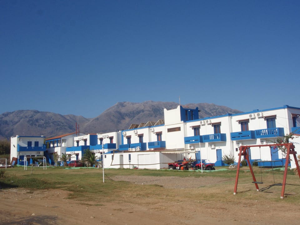 Pozadí hotelu MARI beach Hotel Mari Beach