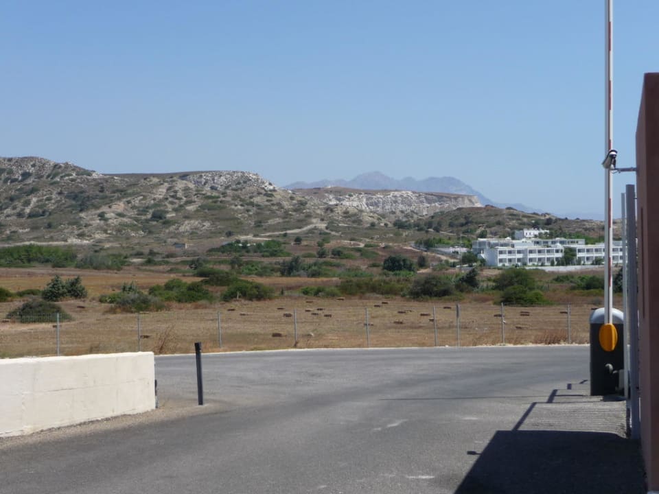 Hoteleinfahrt Atlantica Belvedere Resort