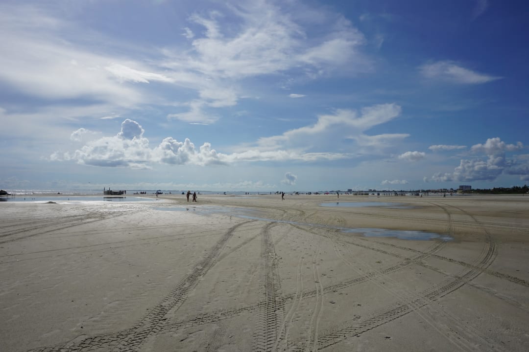 Strand Wyndham Garden Hotel Fort Myers Beach
