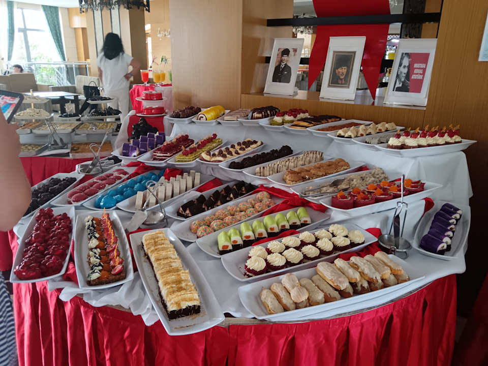 Gastro Seaden Corolla Hotel