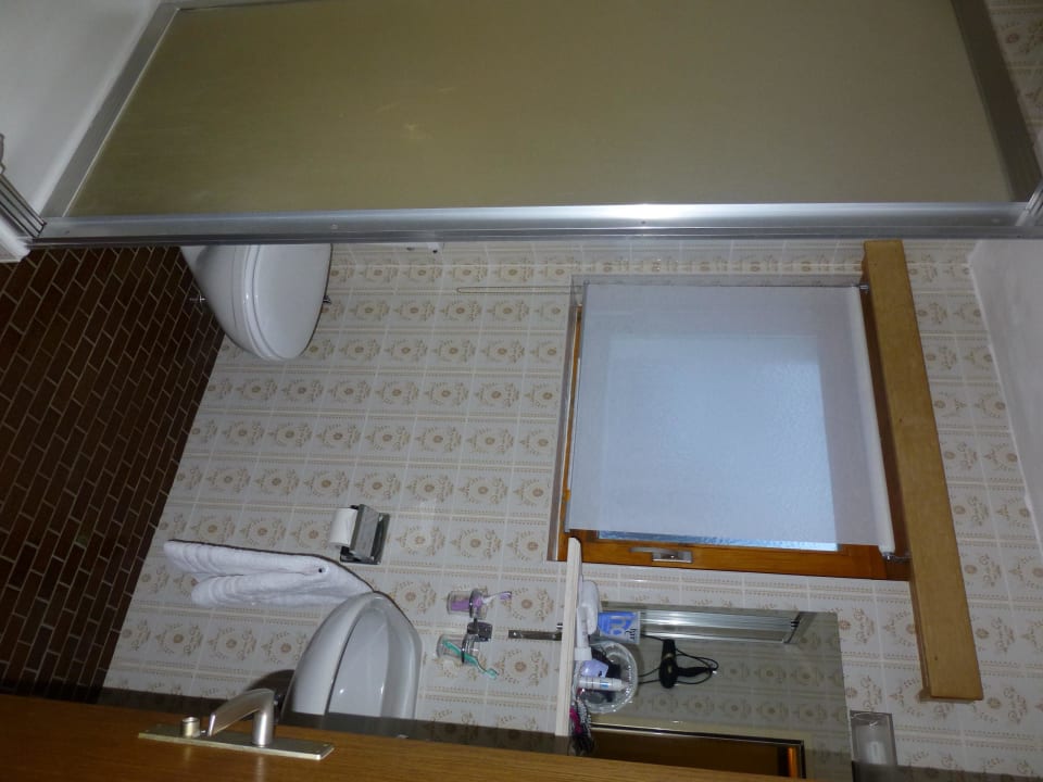 Bad Zimmer 34 Hotel Marmotte