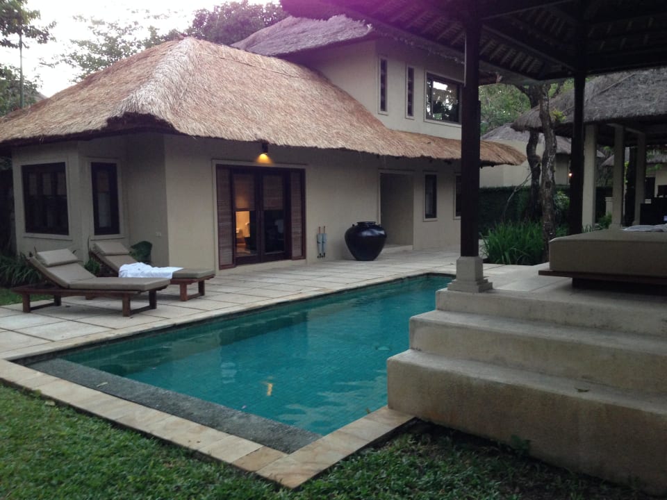 Villa Master Bedroom Kayumanis Sanur Private Villa & Spa