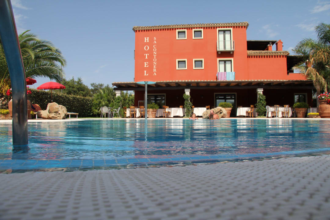 Vom Pool Richtung Hotel  Hotel Sa Contonera