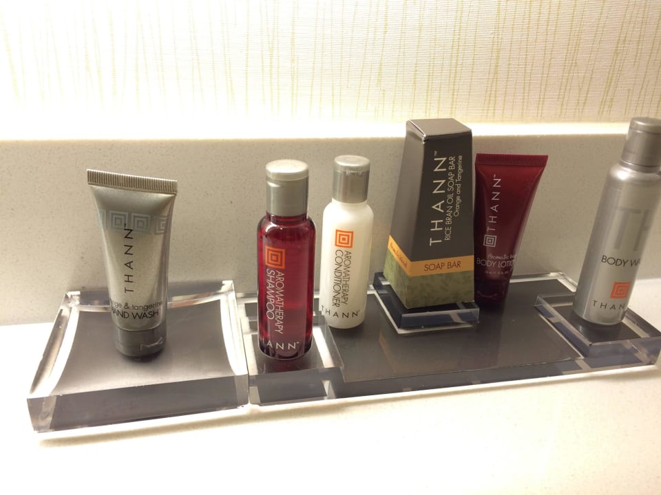Bathroom Marriott Marquis Washington