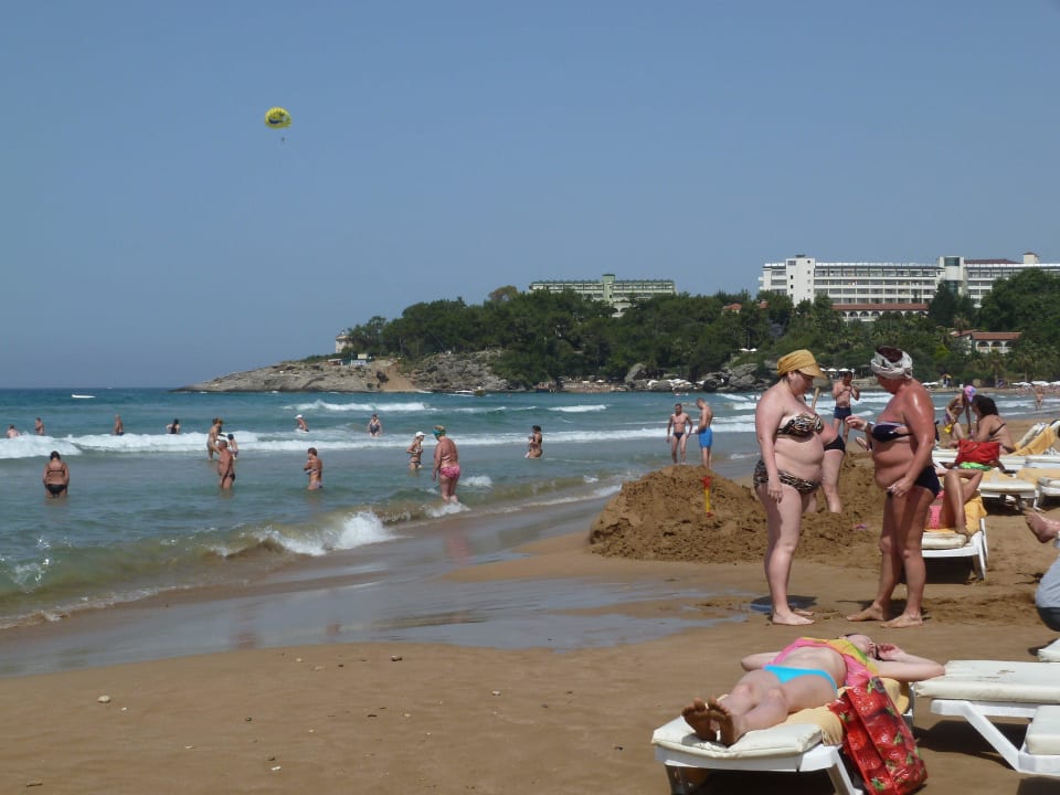 Am hoteleigenen Strand Hotel Alara Kum