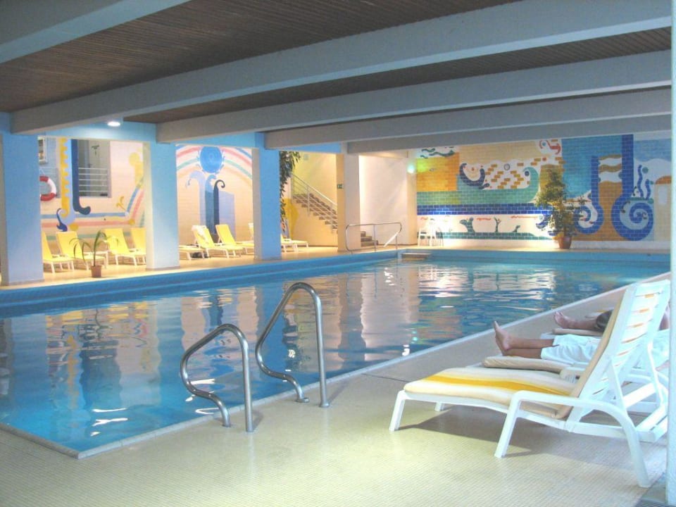 Großes Schwimmerbecken Arcadia Sonnenhof