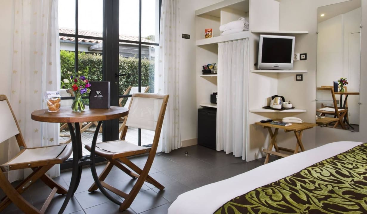 Guest Room Hotel Les Vignes de la Chapelle