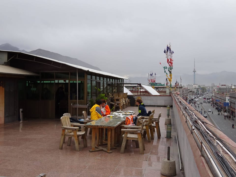Dachterrasse Lhasa Yak Hotel