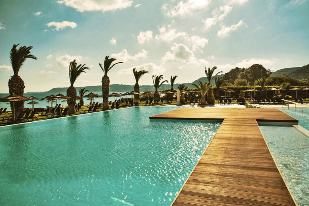 Pool The Ixian Grand & All Suites