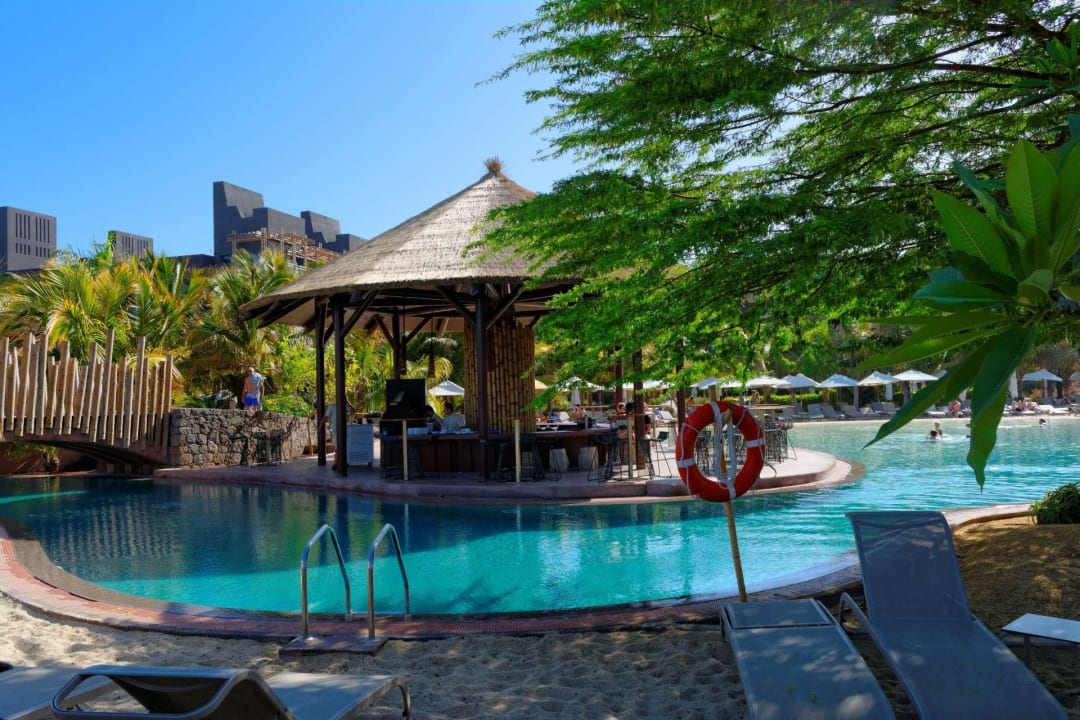 Pool + Bar Lopesan Baobab Resort