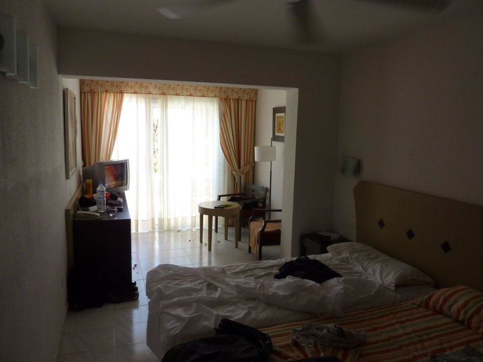 Doppelzimmer Erdgeschoss SBH Hotel Taro Beach