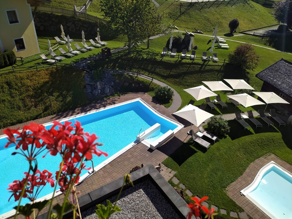 Pool Ellmauhof - das Generationenresort