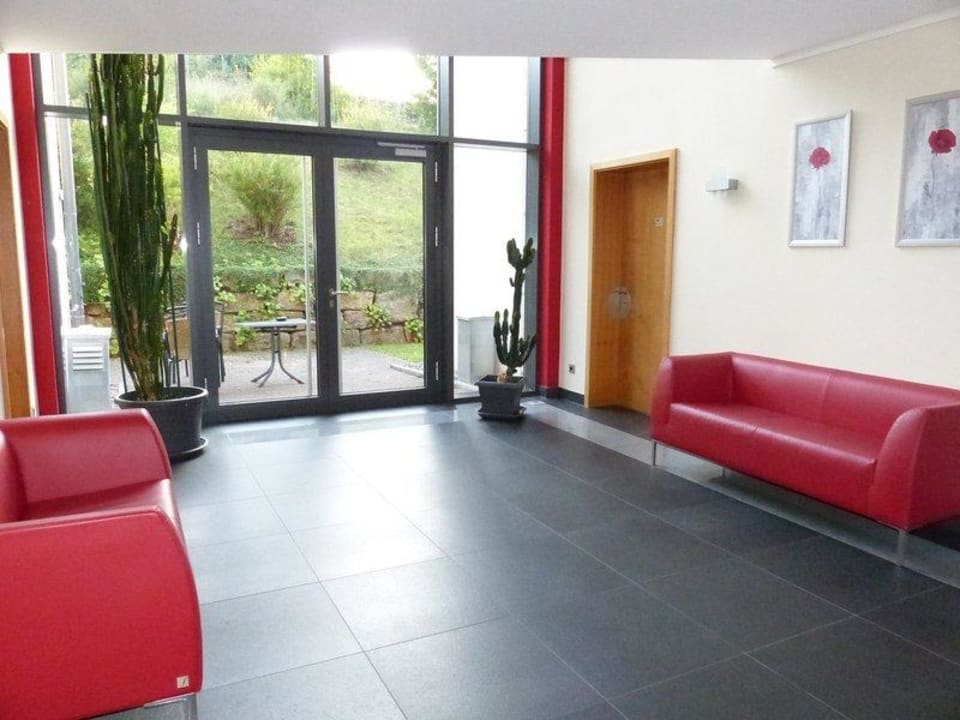 Gästehaus Sitzgelegenheit im Flur Hotel & Gasthaus Goldener Hirsch