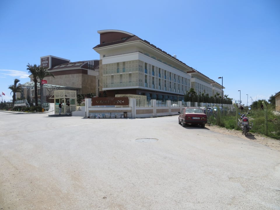 Hotel von der Landseite Sentido Trendy Verbena Beach