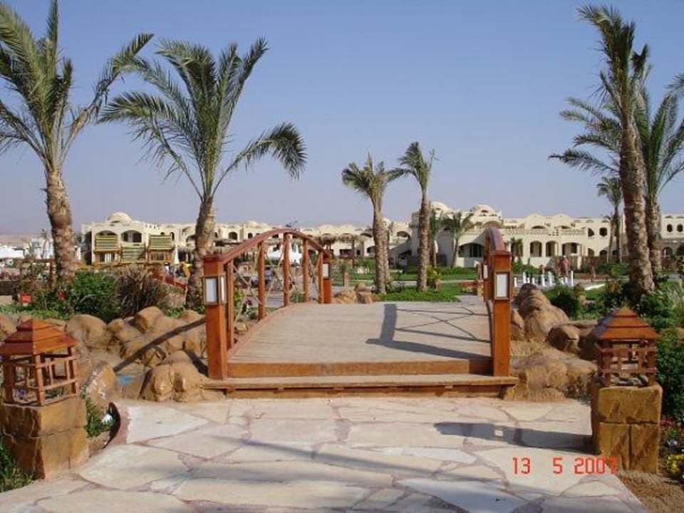 Мостик Regency Plaza Aqua Park & Spa