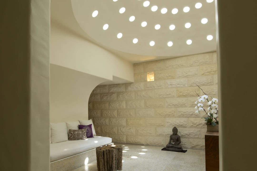 Exhale Spa  Loews Hollywood Hotel