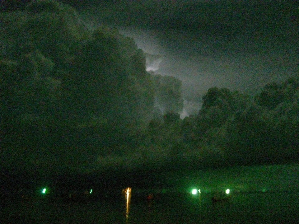 Gewitter am Strand Coral Grand Resort Koh Tao