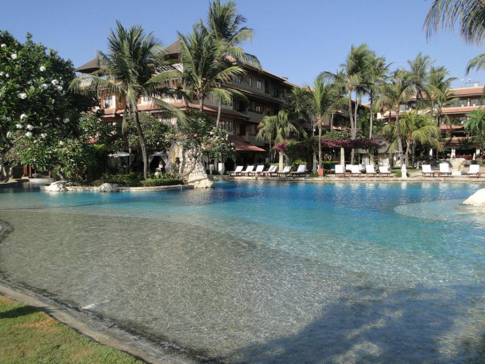 Pool Nikko Bali Benoa Beach