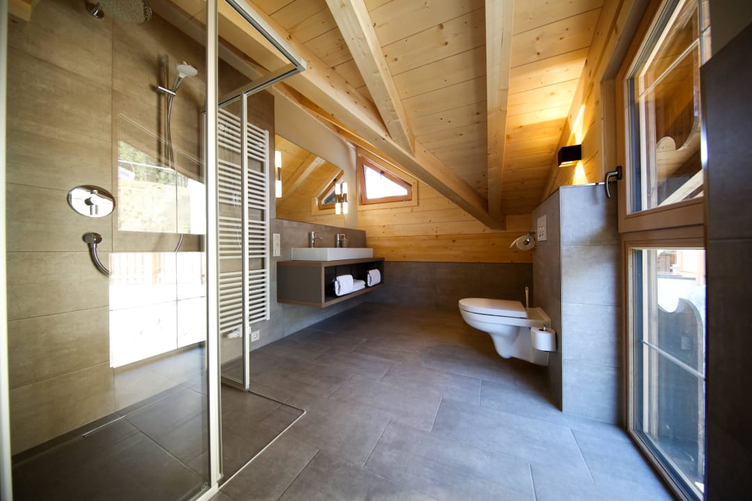 Bad oben im Chalet Montana Hochfügen