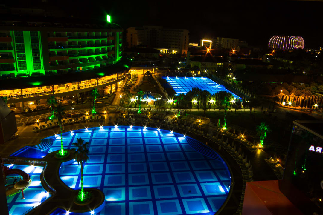 Pool Lonicera Resort & Spa Hotel