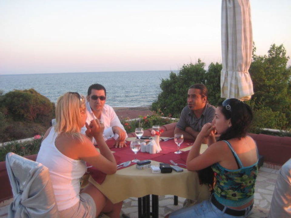 Приятный ужин с видом на море Hotel Club Life Kizilot