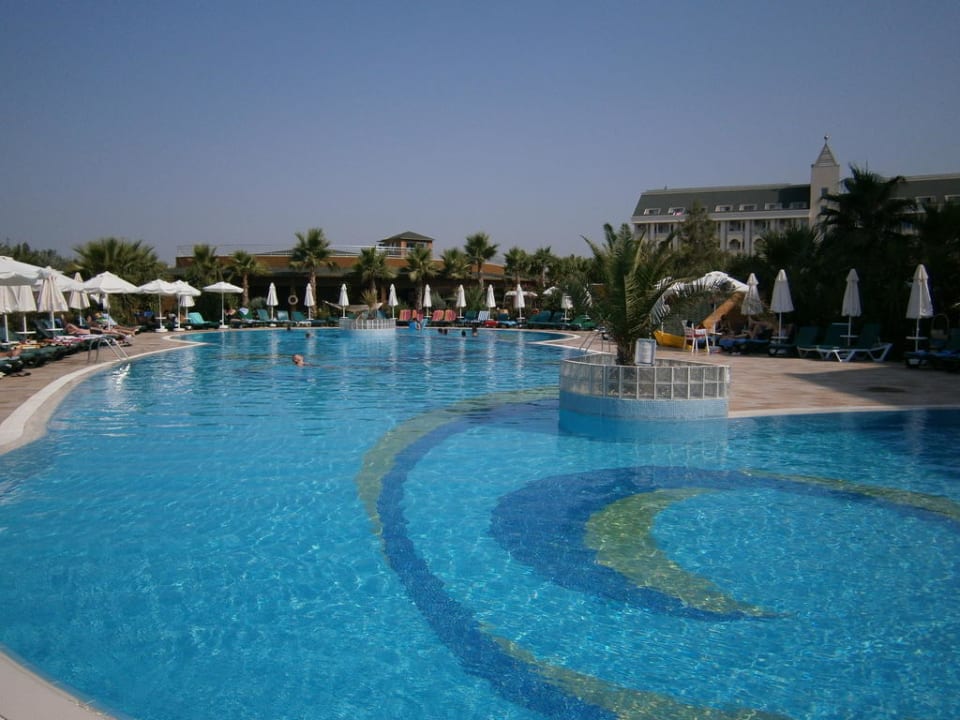 Der große Pool (Neubau) Calimera Hane Garden