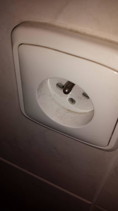 Bad Steckdose Schmutz Hotel Petr