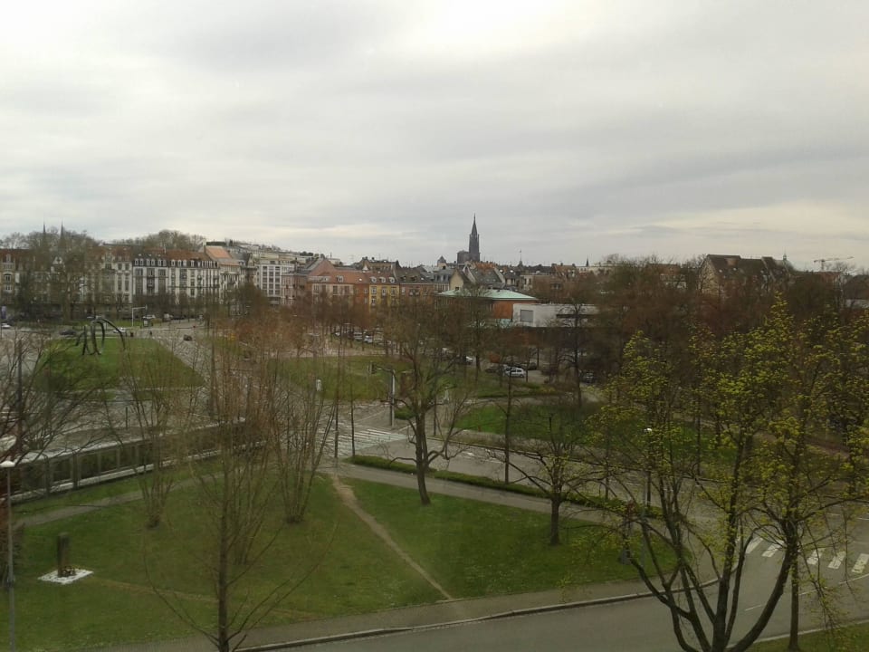 Oberstes Stockwerk in Richtung Innenstadt Hotel Mercure Palais des Congres