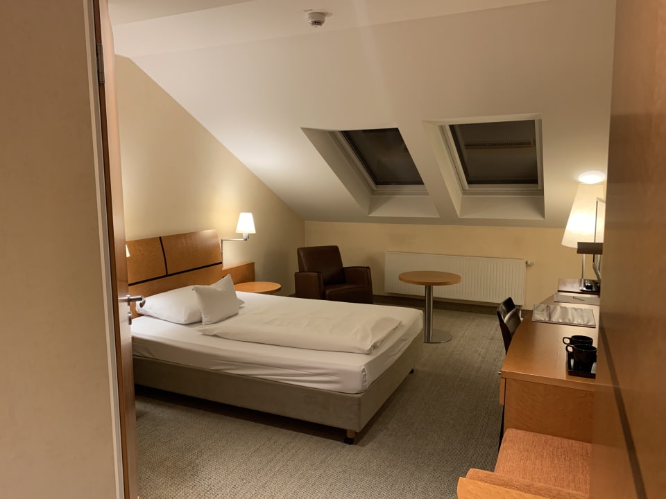 Zimmer Best Western Premier Airporthotel Fontane BERlin